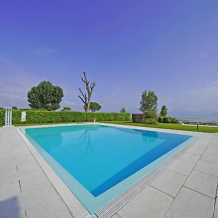 Il Porticciolo P1-12 By Wonderful Italy Sirmione